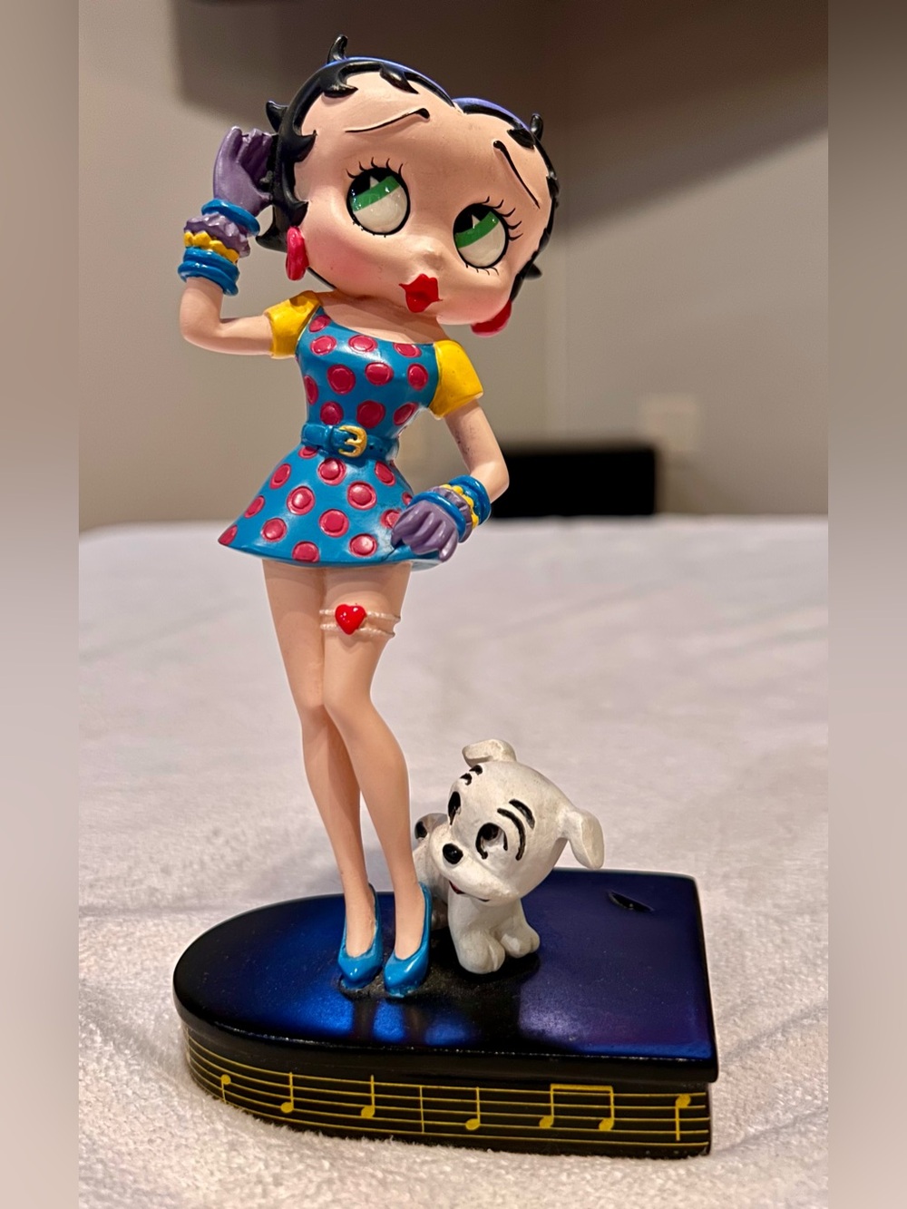 Betty Boop “Betty Sings the Blues” Figurine with Yellow Accents